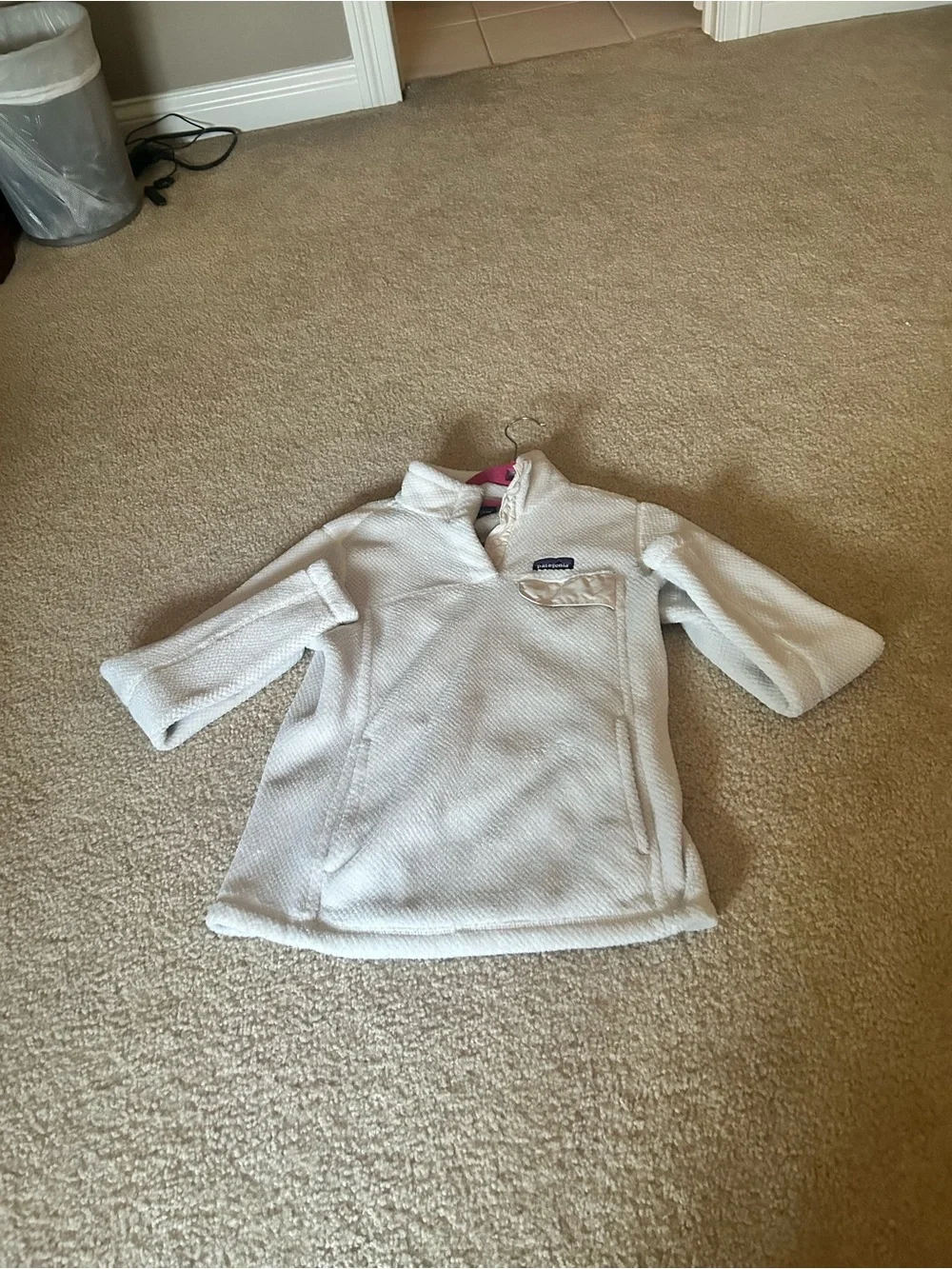 Patagonia Women's White Fleece Pullover